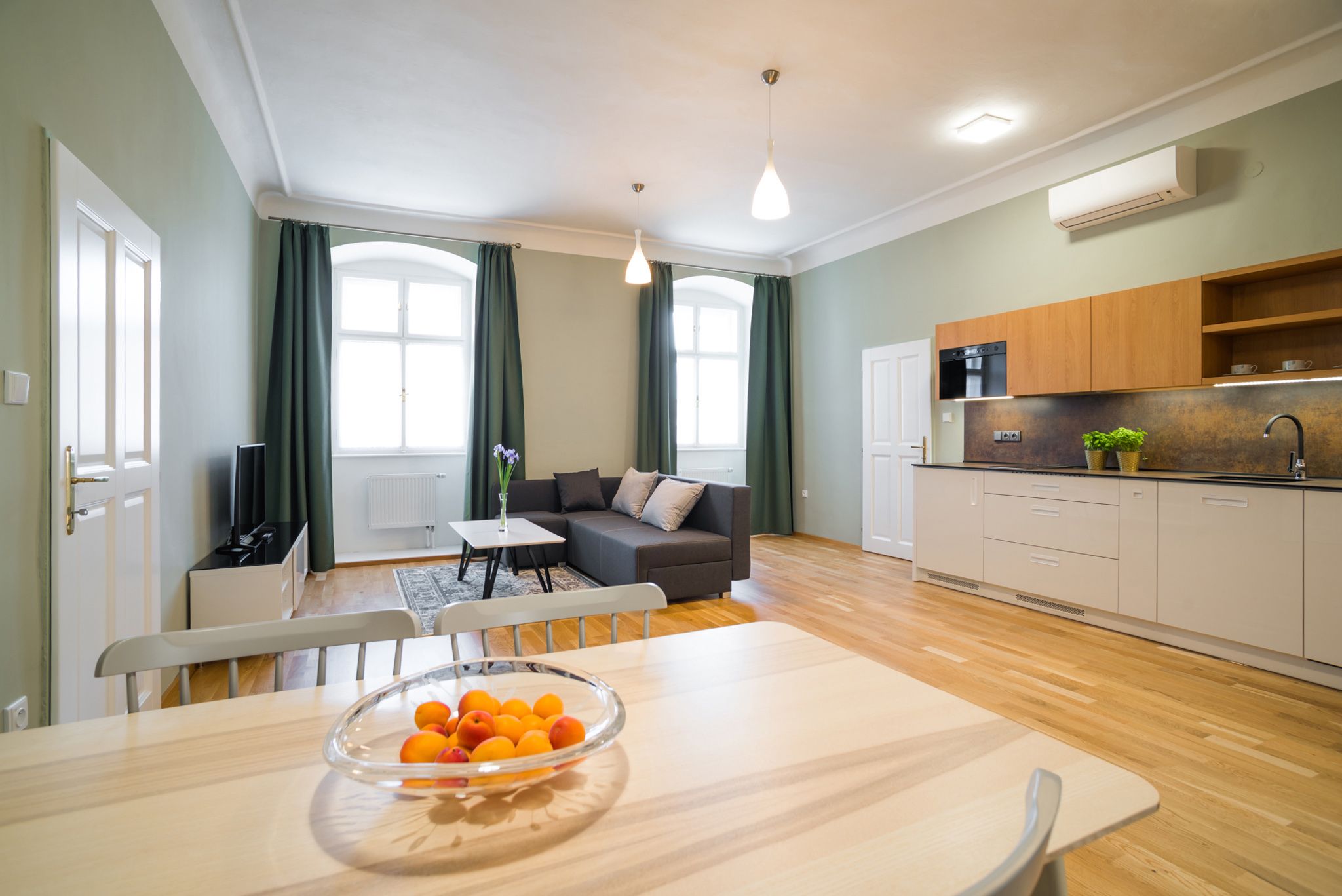 Romantic view of the chateau from each apartment